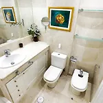 Pm 1-7a. Spacious Two Bedroom In Centre. * Marbella
