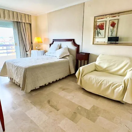 Pm 1-7a. Spacious Two Bedroom In Centre. * Marbella