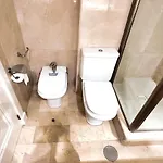 Apartmán Pm 1-7a. Spacious Two Bedroom In Centre.