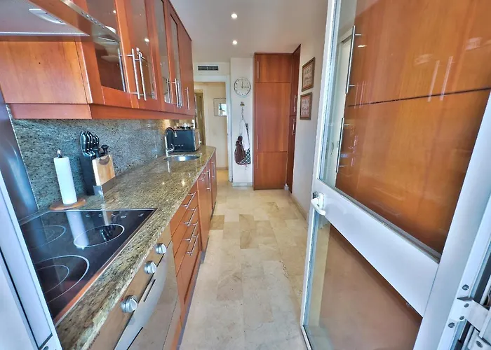 Pm 1-7a. Spacious Two Bedroom In Centre. アパート マルベーリャ